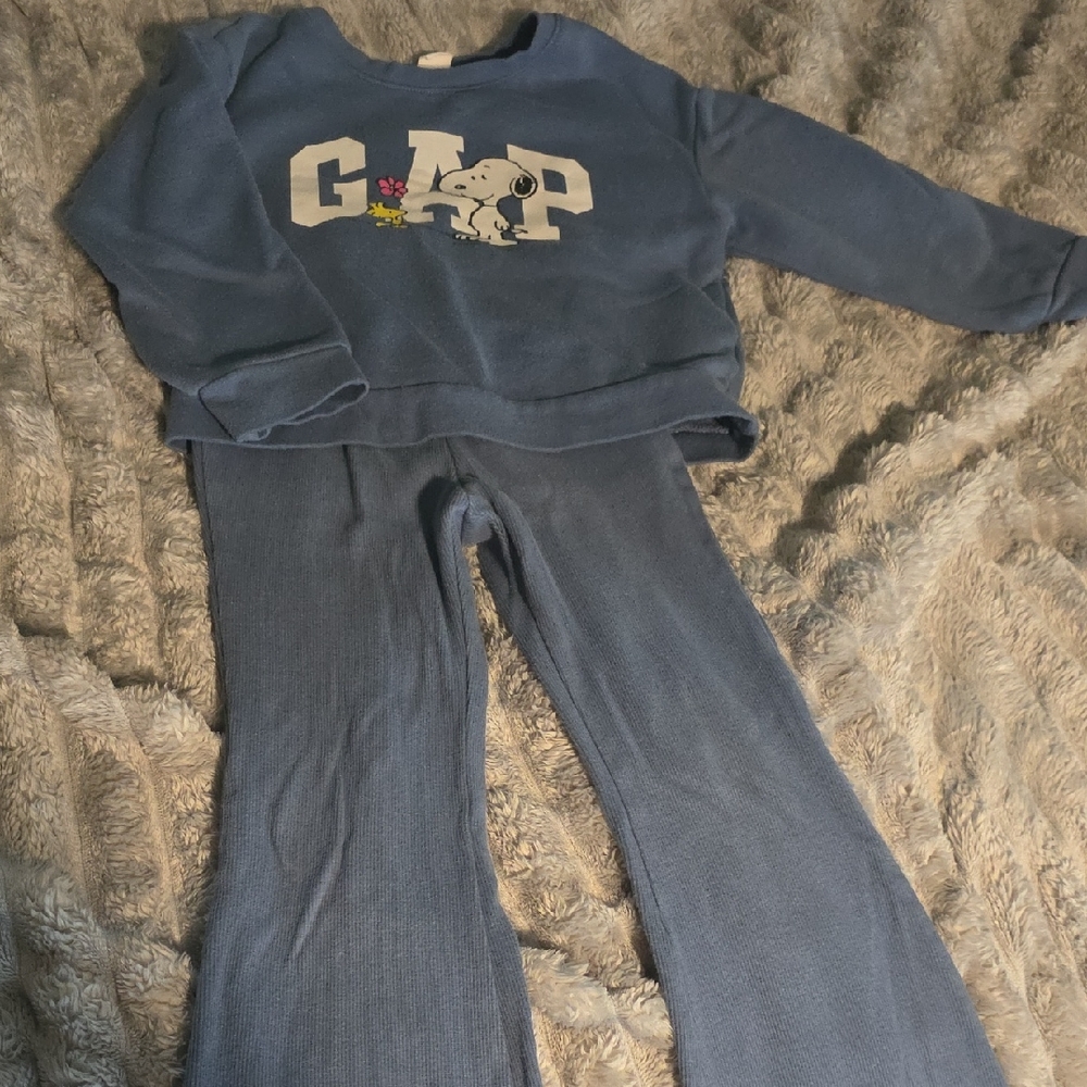 GAP Kids Blue Graphic Sweatshirt and Pants Set